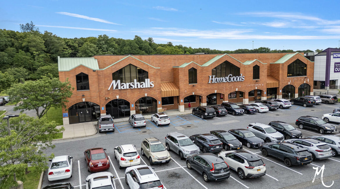 6_Commack_South_Shopiing_Center